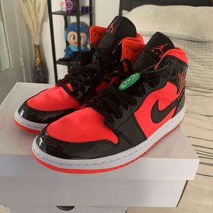 Air Jordan 1 Mid Hot Punch Black WMNS Size 12